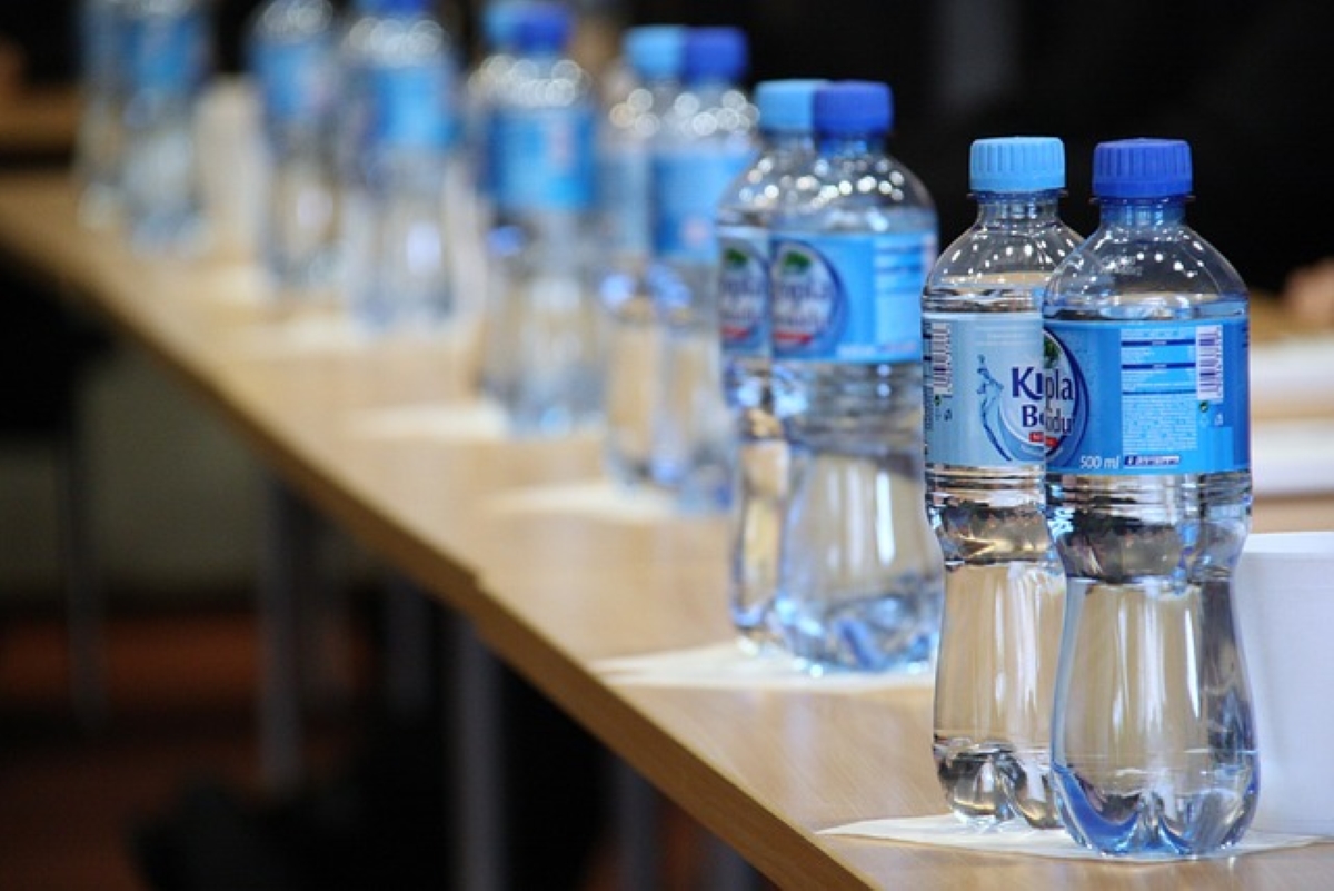Foire aux questions sur les bouteilles d'eau en plastique