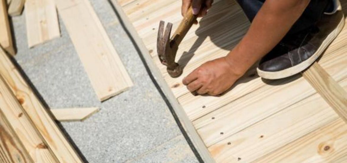 Quel type de chape utiliser pour rénover votre plancher en bois ?