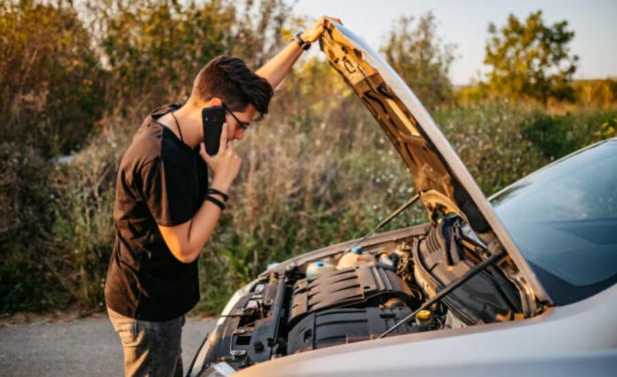 A photo showing an AUTOMOTIVE REPAIR SERVICE